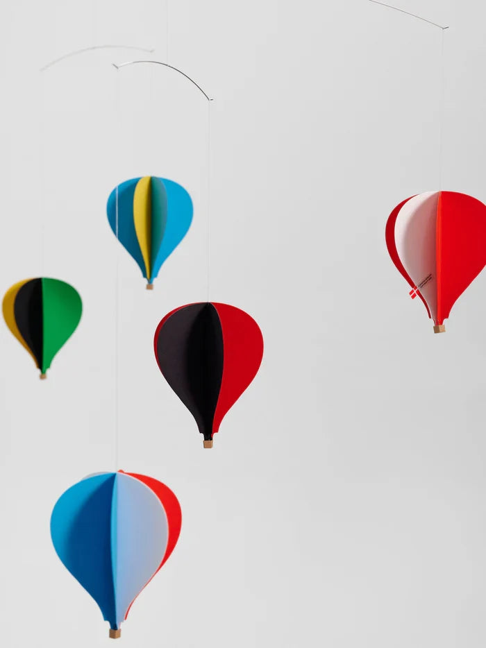 5 Balloons Mobile - Batten Home