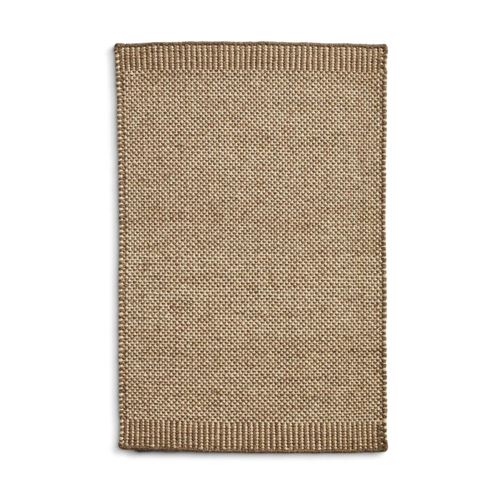 Medium / White/Brown