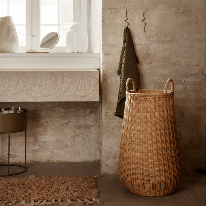 Curvature Hook - Brass - Batten Home