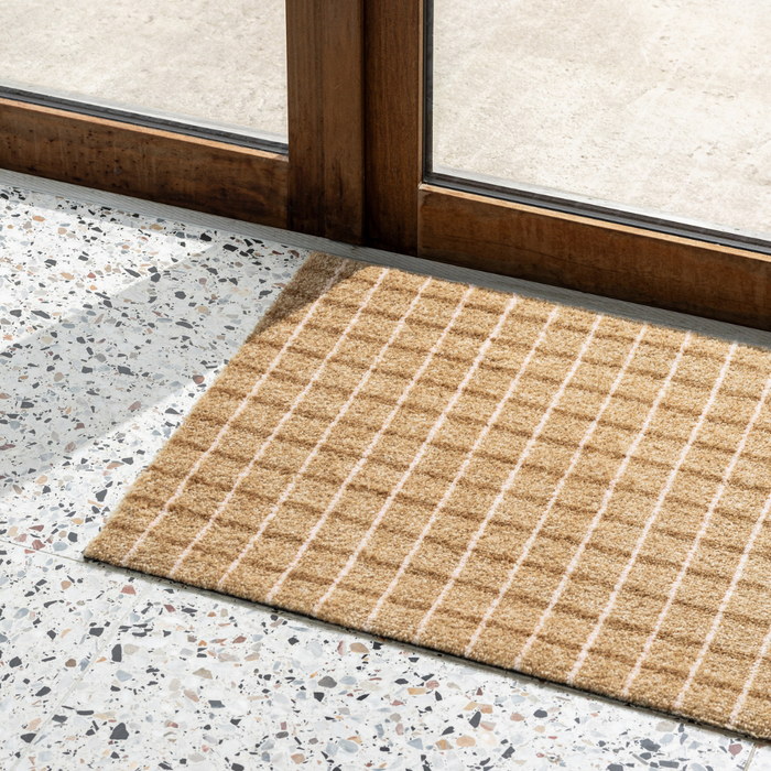 Grid Floor Mat - Chocolate Strawberry - Batten Home