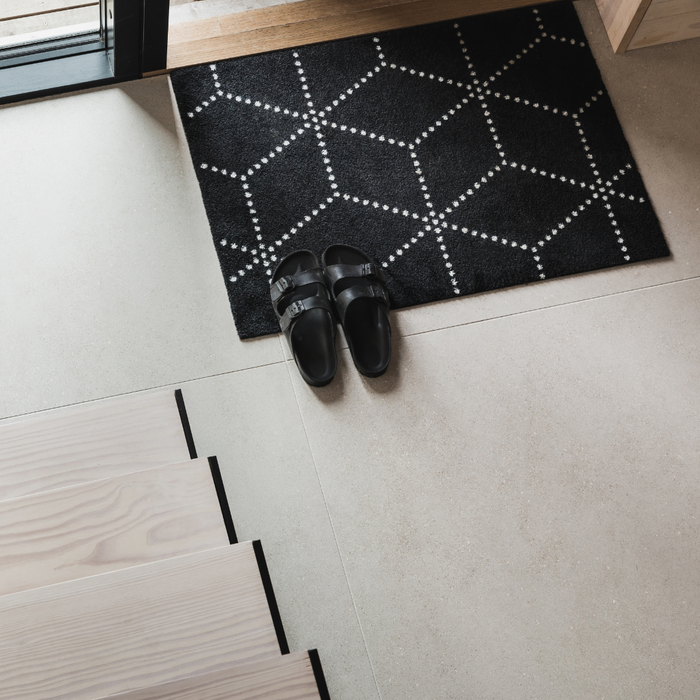 Hagl Floor Mat - Black - Batten Home
