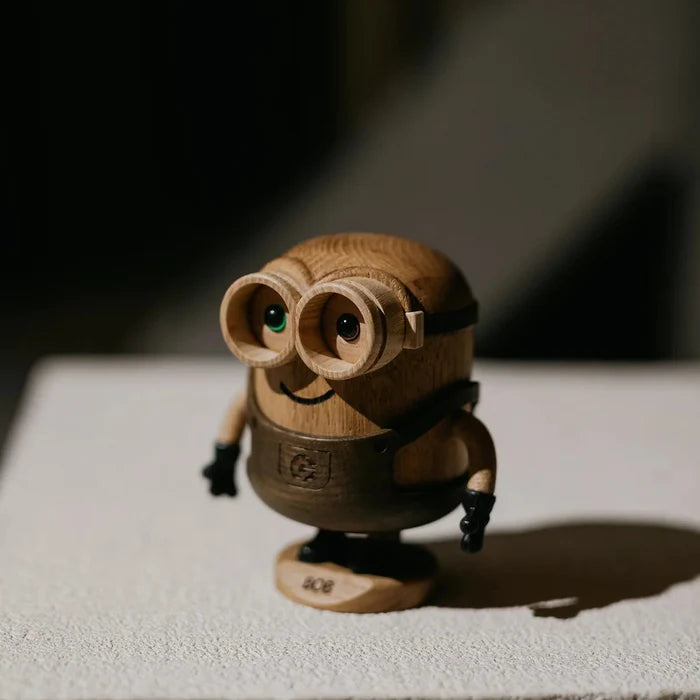 Minion Bob, Small