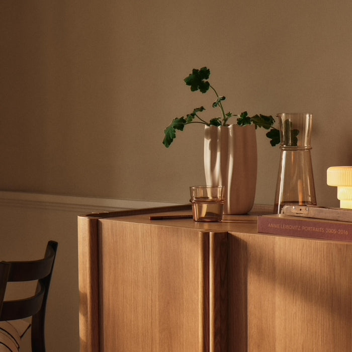 Nium Vase