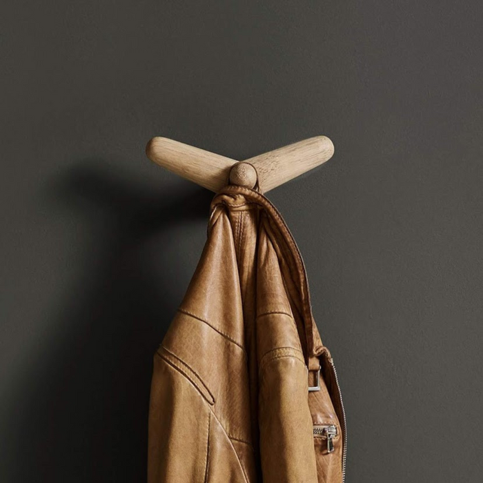Tail Wing Hook - Batten Home