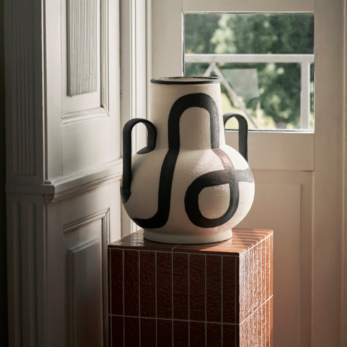Trace Vase - Batten Home