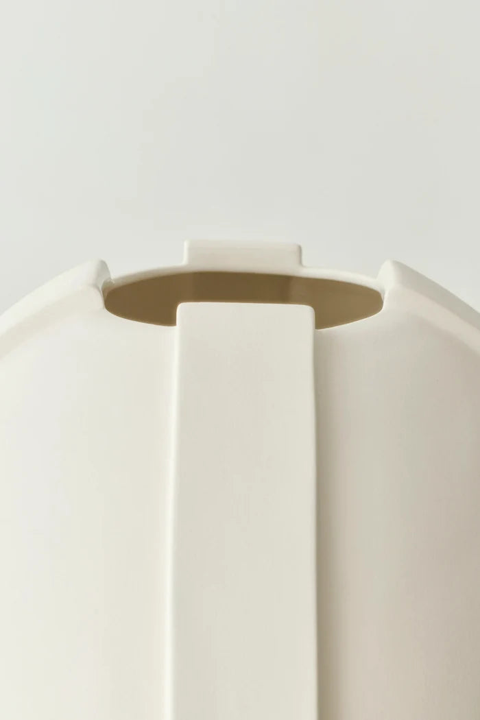 Vinci Vase 01 - Batten Home